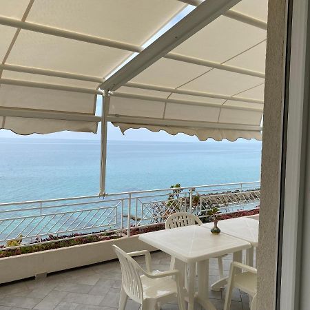 Villa Laura - Sul Mare Pizzo  Luaran gambar