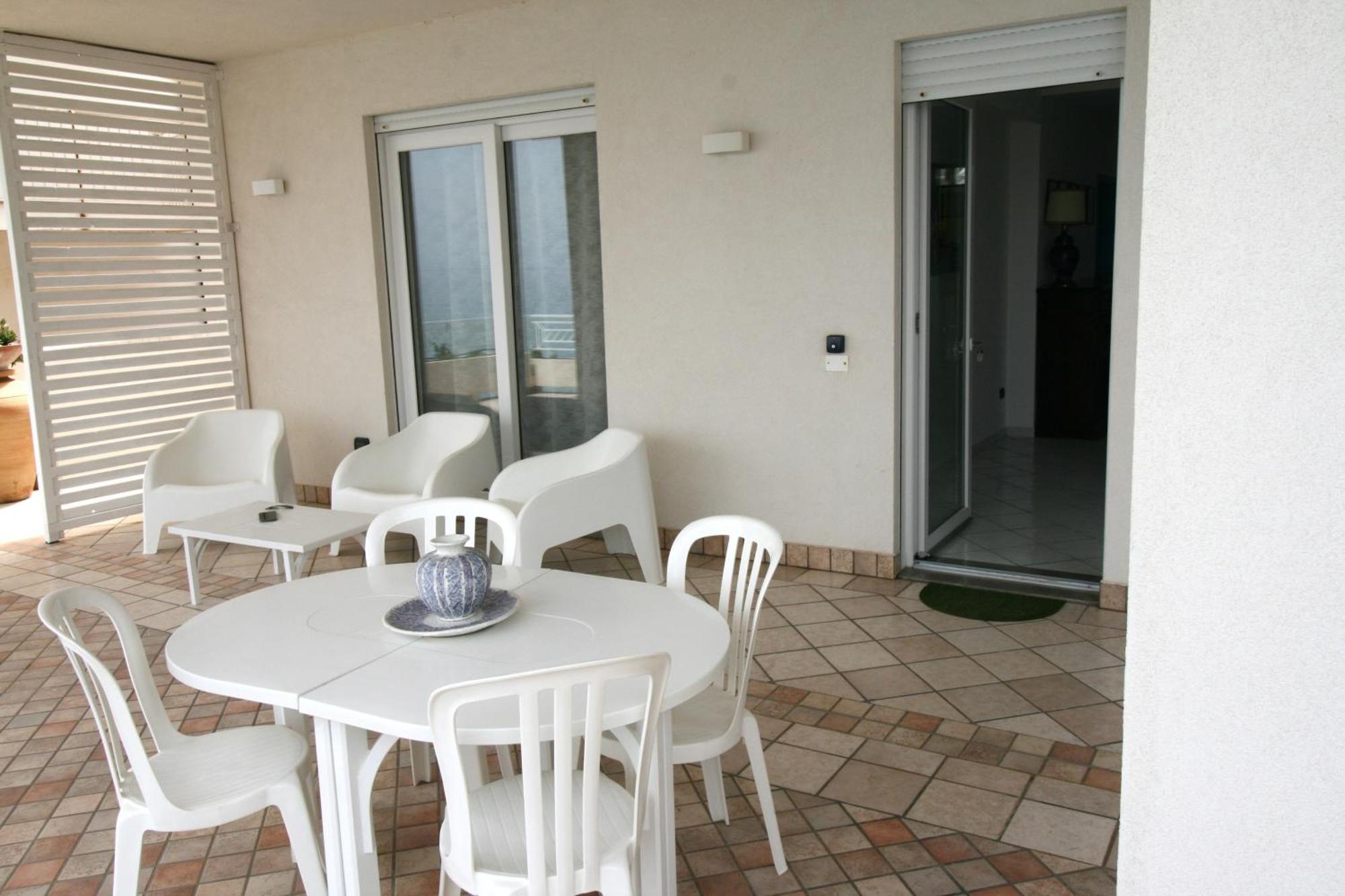 Villa Laura - Sul Mare Pizzo  Luaran gambar