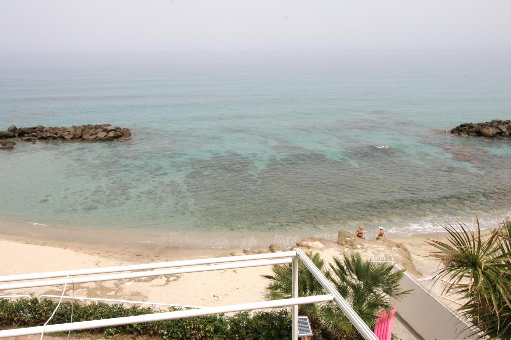Villa Laura - Sul Mare Pizzo  Luaran gambar