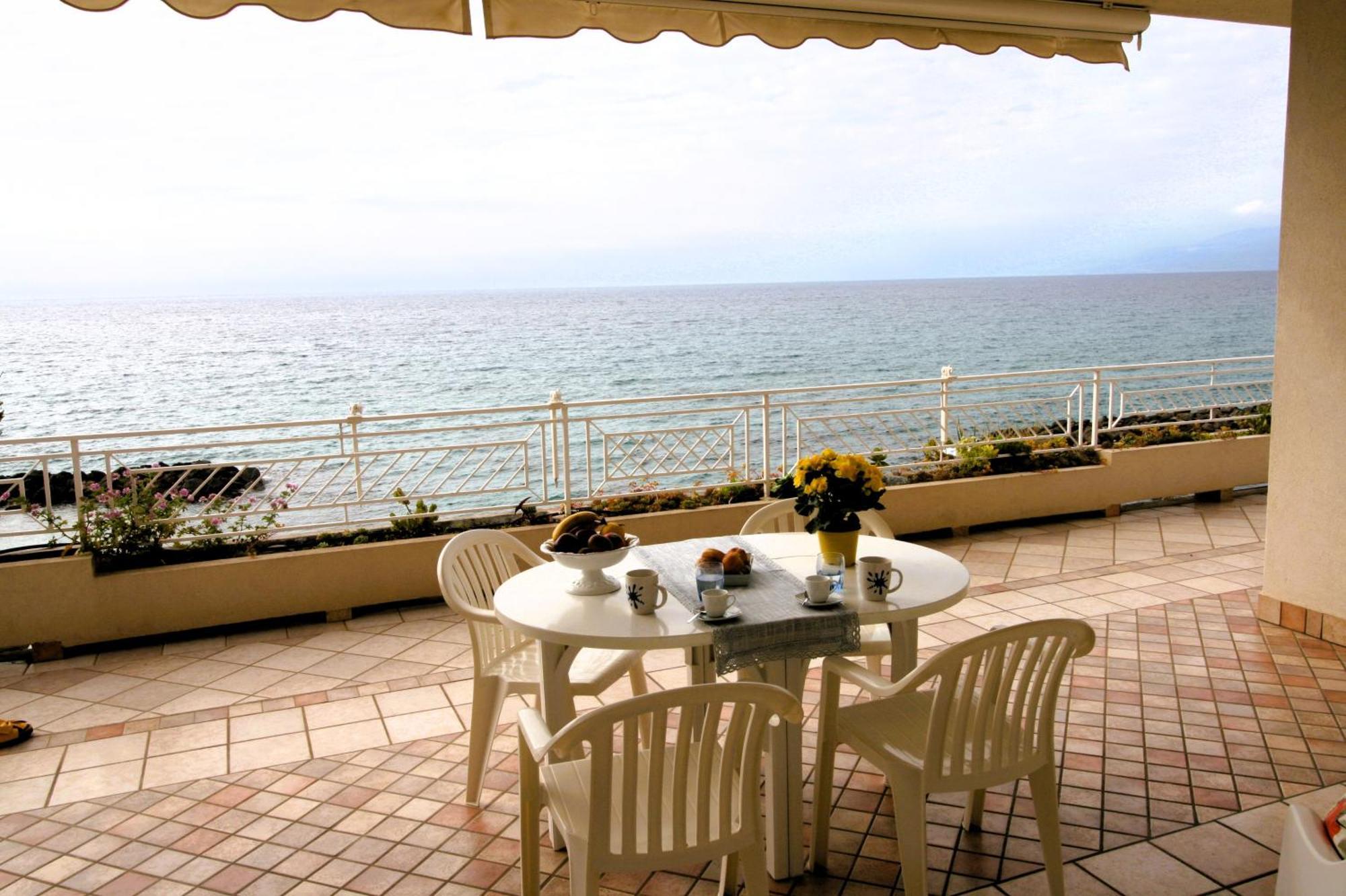 Villa Laura - Sul Mare Pizzo  Luaran gambar