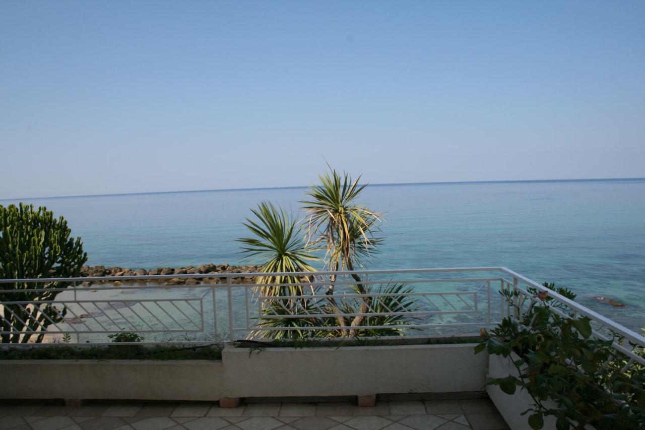Villa Laura - Sul Mare Pizzo  Luaran gambar